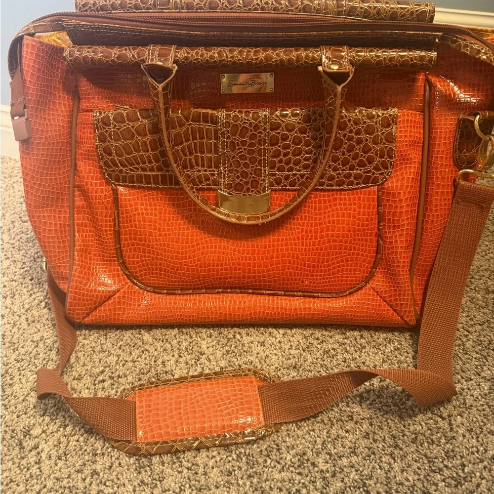Samantha Brown Women's Orange and Brown Croc-Texture Tote Bag Carryon